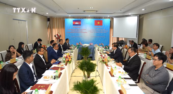 vna_potal_tay_ninh_thuc_day_ket_noi_dau_tu_va_hop_tac_cac_tinh_cua_campuchia_7633595.jpg