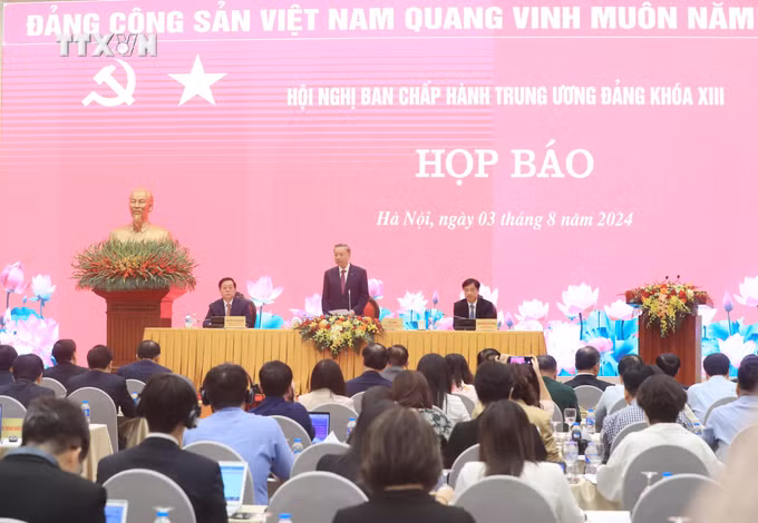 vna_potal_ban_chap_hanh_trung_uong_dang_khoa_xiii_to_chuc_hop_bao_7519156.jpg