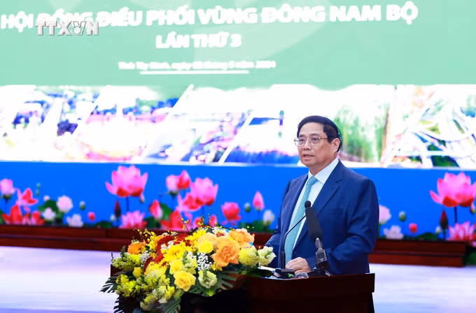 vna_potal_thu_tuong_chu_tri_hoi_nghi_lan_thu_ba_hoi_dong_dieu_phoi_vung_dong_nam_bo_7359779.jpg