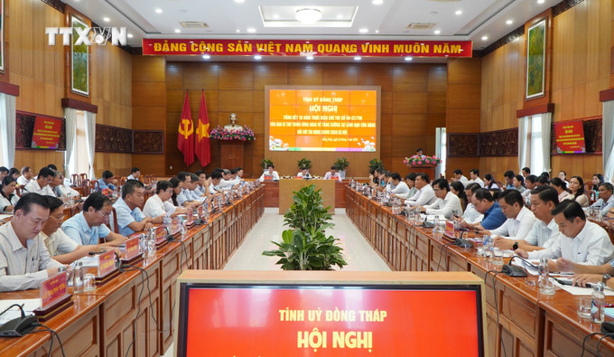 Quang cảnh hội nghị. Ảnh: Nhựt An - TTXVN vna_potal_dong_thap_tong_ket_10_nam_thuc_hien_chi_thi_so_40-cttw_cua_ban_bi_thu_7499335.jpg