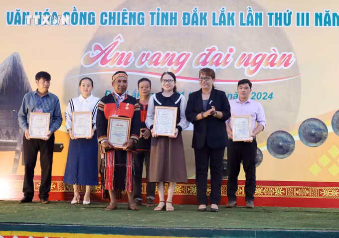 vna_potal_be_mac_lien_hoan_van_hoa_cong_chieng_tinh_dak_lak_lan_thu_3_nam_2024_7568932.jpg