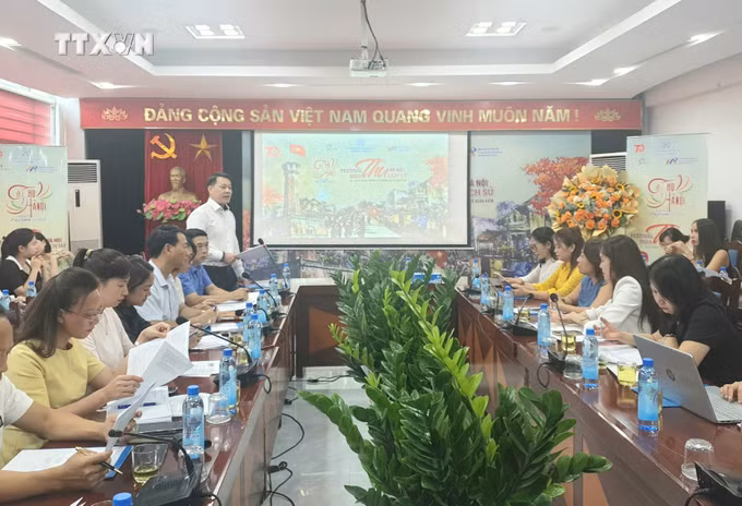 vna_potal_hoi_nghi_trien_khai_to_chuc_chuong_trinh_festival_thu_ha_noi_nam_2024_7575054 (1).jpg