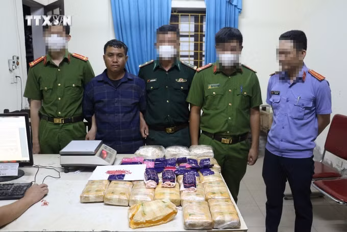 vna_potal_nghe_an_triet_xoa_duong_day_ma_tuy_xuyen_quoc_gia_thu_giu_hon_20kg_ma_tuy_7430248.jpg