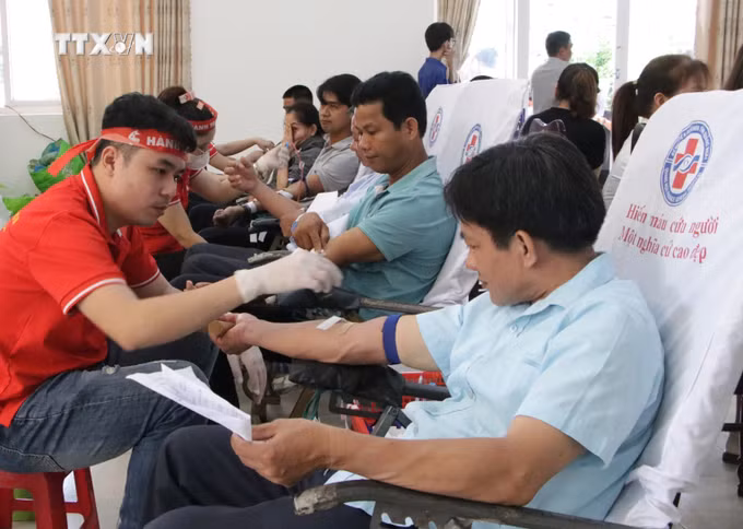 vna_potal_quang_ngai_ton_vinh_nguoi_hien_mau_tieu_bieu_nam_2024_7433272.jpg