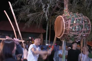 Quảng Trị: Độc đáo lễ hội đập trống người Ma Coong