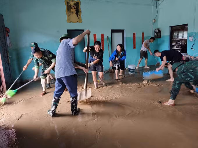 cb-giup-dan-khac-phuc-1.jpg