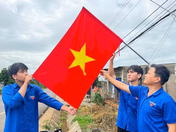 khoi-day-niem-tu-hao-4.jpg