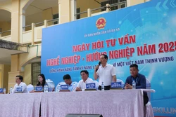 Gỡ 'nút thắt' nguồn nhân lực ở xã đặc biệt khó khăn Ba Xa