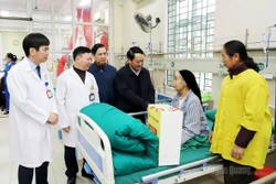 Tết ấm nơi biên cương từ những chuyến đi nghĩa tình