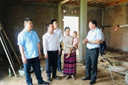 Niềm vui trong ngôi nhà mới của người dân vùng cao Trạm Tấu
