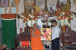 Chủ tịch Hội đồng Dân tộc Quốc hội chúc mừng đồng bào Khmer nhân Tết Chôl Chnăm Thmây