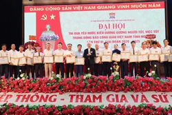 Đoàn kết xây dựng nông thôn mới, đô thị văn minh, sống tốt đời đẹp đạo