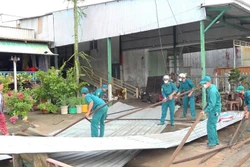 An Giang: Hỗ trợ các hộ dân có nhà bị sập do dông lốc
