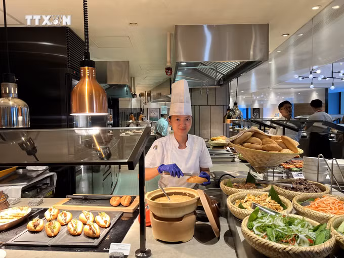 vna_potal_am_thuc_la_cau_noi_giua_viet_nam_va_hong_kong_trung_quoc__7435498.jpg