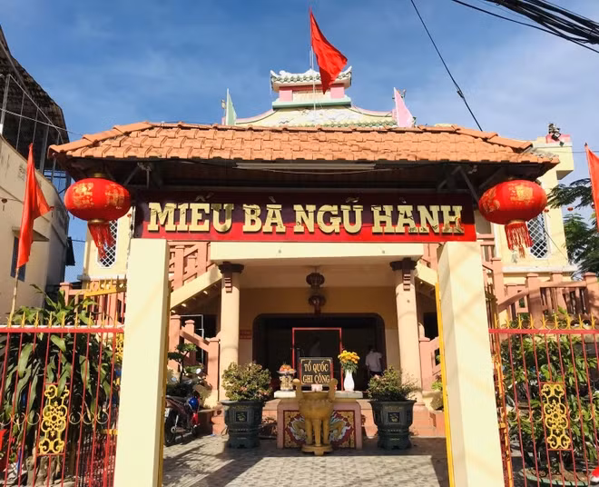 mieu_ba_ngu_hanh.jpg