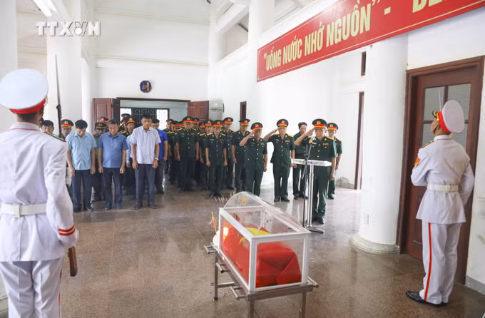vna_potal_truy_dieu_va_an_tang_hai_cot_liet_si_hy_sinh_trong_khang_chien_chong_phap_7665756.jpg