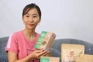 Hành trình 'viết lại' cuộc đời cho cây nấm rơm