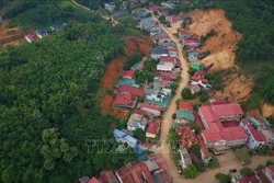 Mưa lũ gây sạt lở một số tuyến đường ở Yên Bái