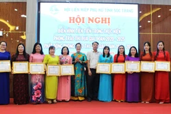 Phát huy vai trò phụ nữ trong phát triển kinh tế vùng dân tộc thiểu số