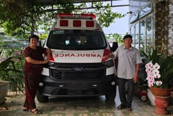 'Chuyến xe 0 đồng' từ vùng sâu Rô Men: Tình người lay động giữa đời thường