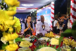 Lễ Cúng Trăng của đồng bào Khmer tại chùa Khleang