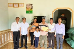 'Sổ tiết kiệm Búa liềm vàng' - cách làm sáng tạo trong học và làm theo Bác