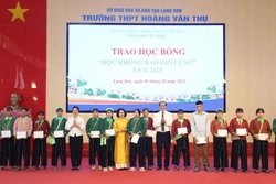 Học để thay đổi cuộc sống của đồng bào