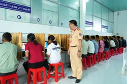 Đào tạo, cấp Giấy phép lái xe cho người yếu thế và đồng bào vùng biên