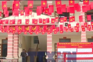 Khổng Lào chuẩn bị sẵn sàng cho ngày hội của non sông