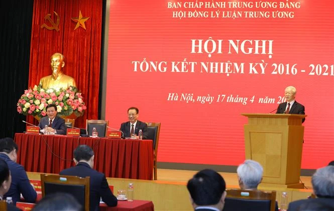 Tổng Bí thư Nguyễn Phú Trọng: Nâng cao hơn nữa chất lượng tổng kết thực tiễn gắn với nghiên cứu lý luận