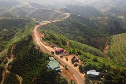 Xóa nhà tạm, nhà dột nát để giảm nghèo bền vững