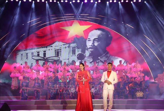 Đặc sắc chương trình nghệ thuật với chủ đề “Thành phố Hồ Chí Minh - Thành phố anh hùng”