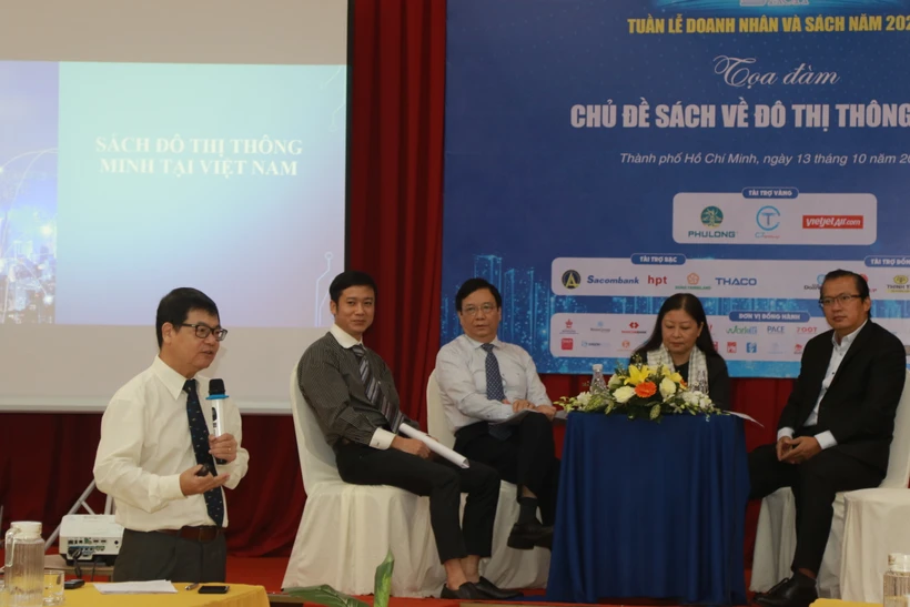 Sách đồng hành cùng quá trình xây dựng đô thị thông minh