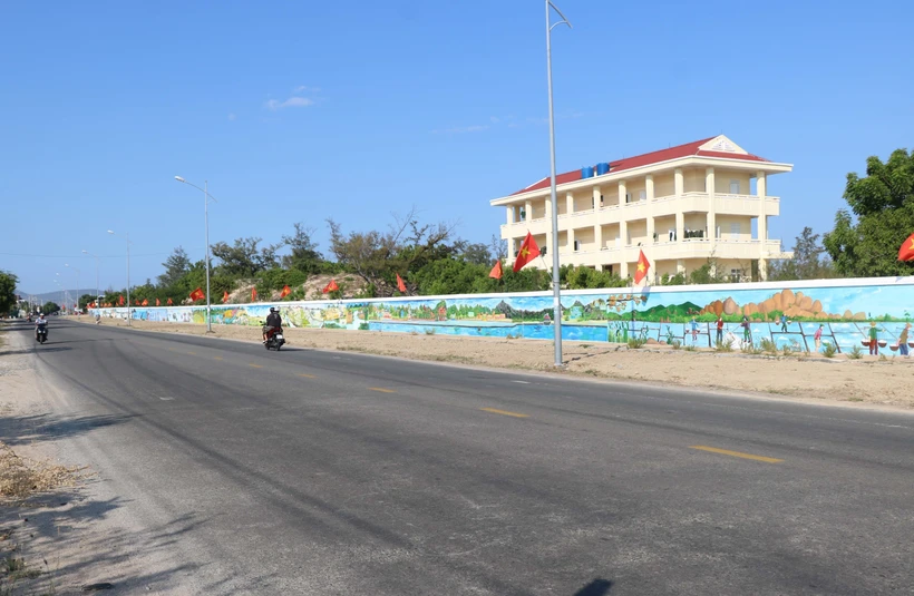 Công bố bức tường tranh Bích họa dài nhất Việt Nam ở Ninh Thuận