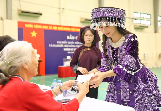 anh8-1503.jpg