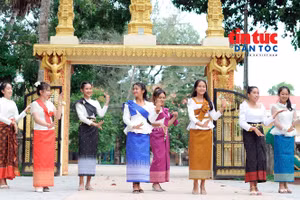 Cuộc sống mới của đồng bào dân tộc biên giới Tây Ninh