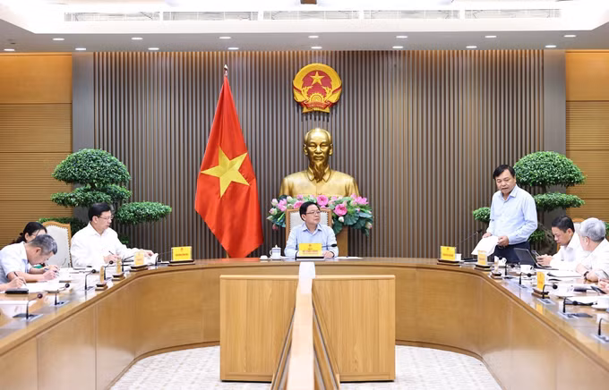Phó Thủ tướng Hồ Quốc Dũng chủ trì cuộc họp. Ảnh: Minh Đức/TTXVN