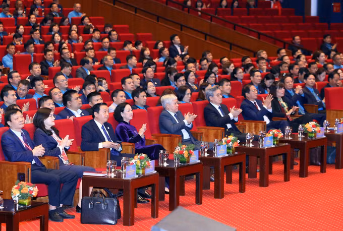 Bế mạc Đại hội XIII Công đoàn Việt Nam ảnh 2