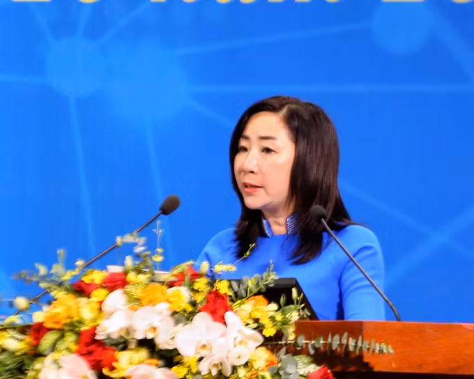 Ông Ngọ Duy Hiểu tái đắc cử Chủ tịch Công đoàn Viên chức Việt Nam khoá VI ảnh 2