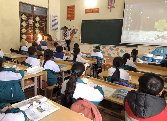 Lai Châu chủ động phòng, chống rét cho học sinh ảnh 1