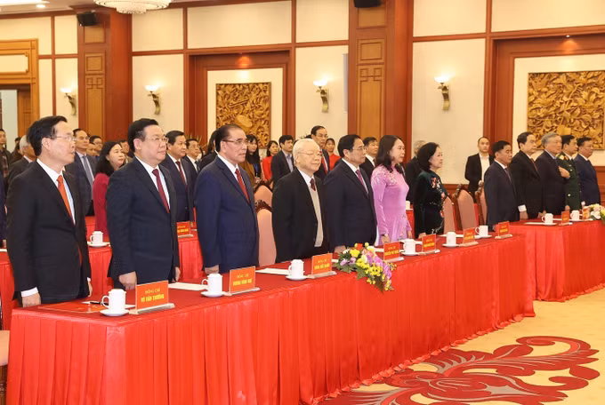 Lễ trao Huy hiệu 55 năm tuổi Đảng tặng Tổng Bí thư Nguyễn Phú Trọng ảnh 4