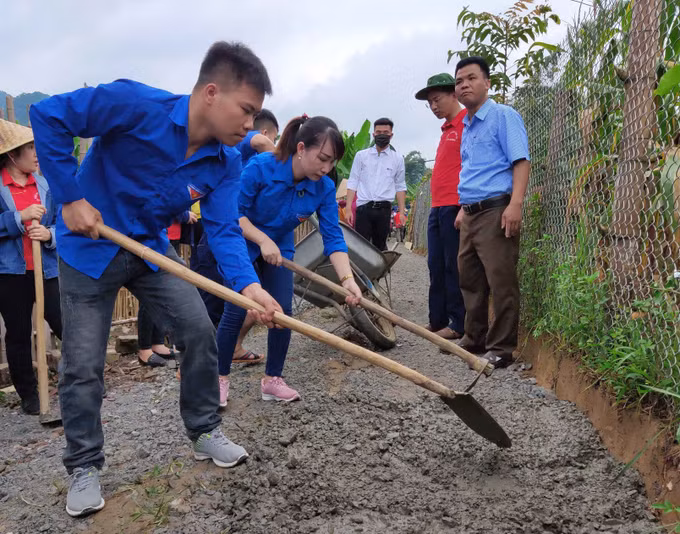Cao Bằng quan tâm phát triển kinh tế - xã hội vùng đồng bào dân tộc thiểu số ảnh 1