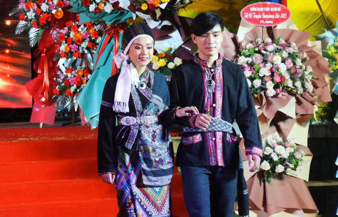 60 năm quan hệ Việt Nam-Lào: Triển lãm "Đặc trưng văn hóa vùng biên giới và tình đoàn kết hữu nghị Việt-Lào" sẽ diễn ra tại Điện Biên ảnh 1