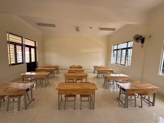 Cơ sở vật chất Trường Phổ thông nội trú Tiểu học và THCS Ia R’vê được khẩn trương hoàn thiện, sẵn sàng đón học sinh.