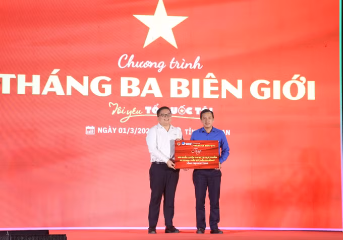 potal-trung-uong-doan-to-chuc-chuong-trinh-thang-ba-bien-gioi-7882255.jpg