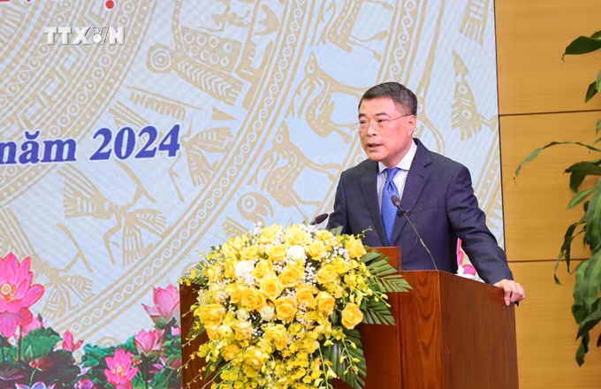 vna_potal_cong_bo_quyet_dinh_cua_bo_chinh_tri_chuan_y_chuc_danh_bi_thu_tinh_uy_yen_bai___7704033.jpg