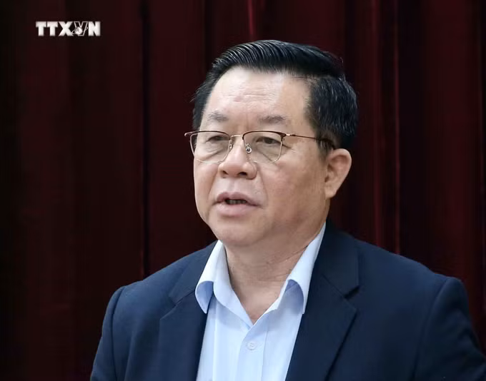 vna_potal_dong_chi_nguyen_trong_nghia_duoc_bau_vao_bo_chinh_tri_khoa_xiii__7379677.jpg