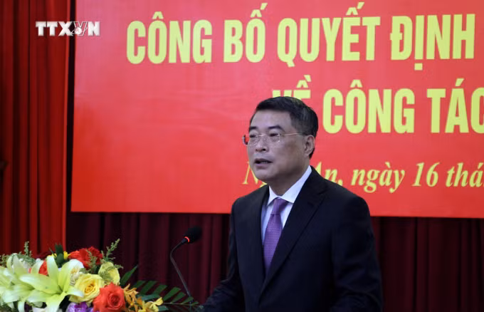 vna_potal_ong_nguyen_duc_trung_giu_chuc_bi_thu_tinh_uy_nghe_an___7707289.jpg