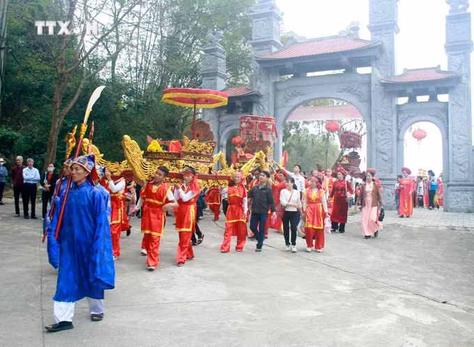 vna_potal_le_hoi_truyen_thong_dong_hoa_lu_7231707.jpg