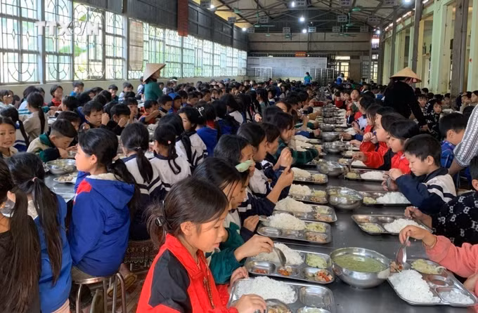 vna_potal_cham_cap_gao_cac_truong_ban_tru_vung_cao_yen_bai_gap_nhieu_kho_khan__7282824.jpg